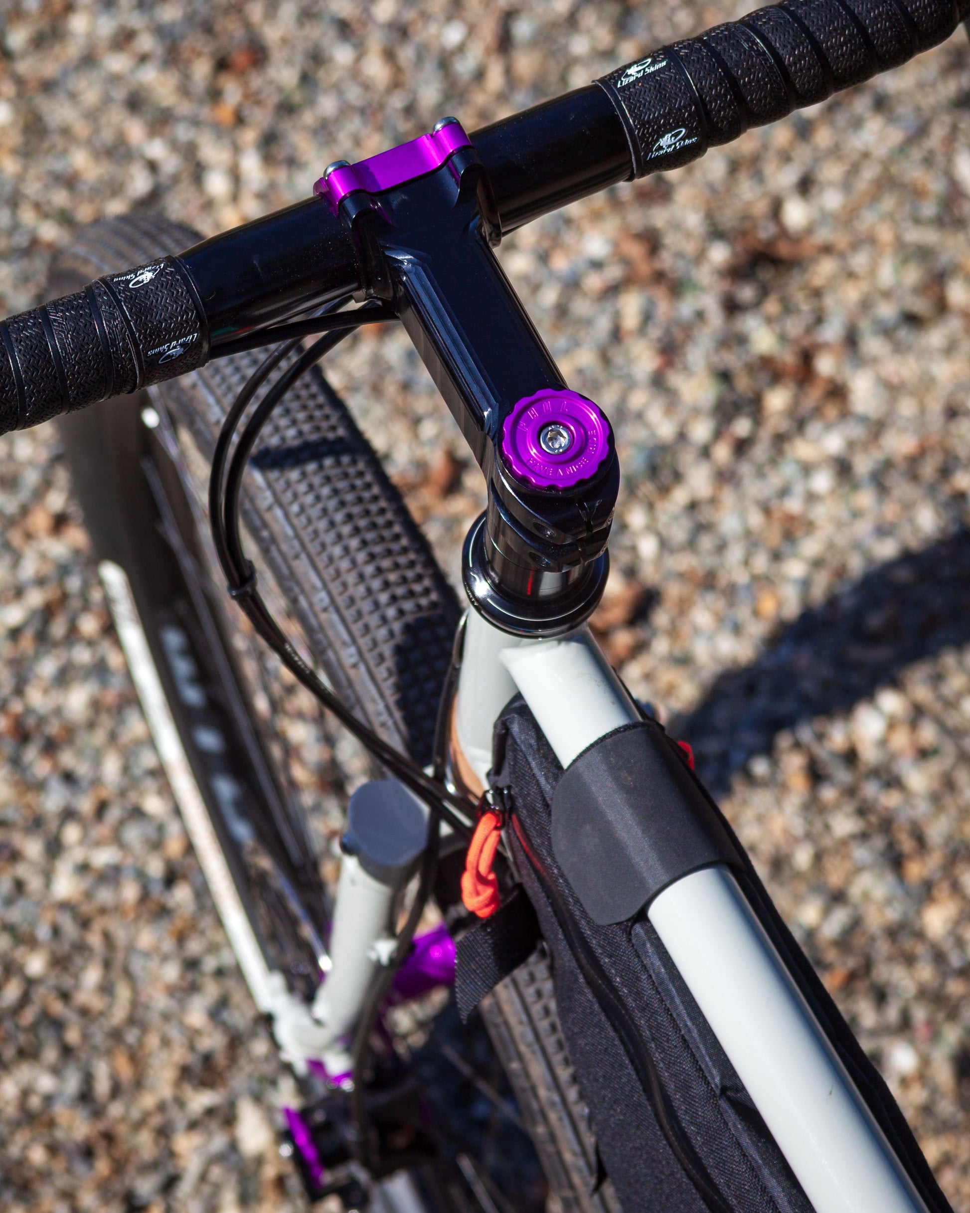 Media PC390PURPLE_02.jpg