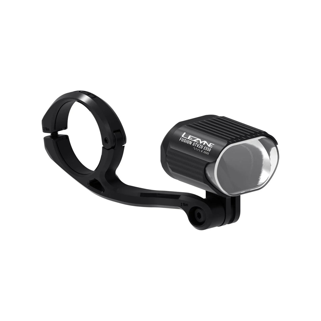 LEZYNE E-BIKE FUSION STVZO E550 SCHWARZ WEISSES LICHT, Y17