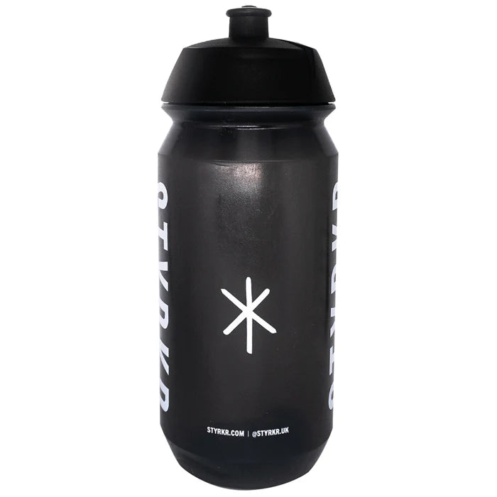Styrkr Black Bottle 500 ml – BPA-freie Trinkflasche für Styrkr MIX-Produkte & Training