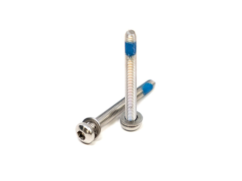 Media PC047SCREW02_03.jpg