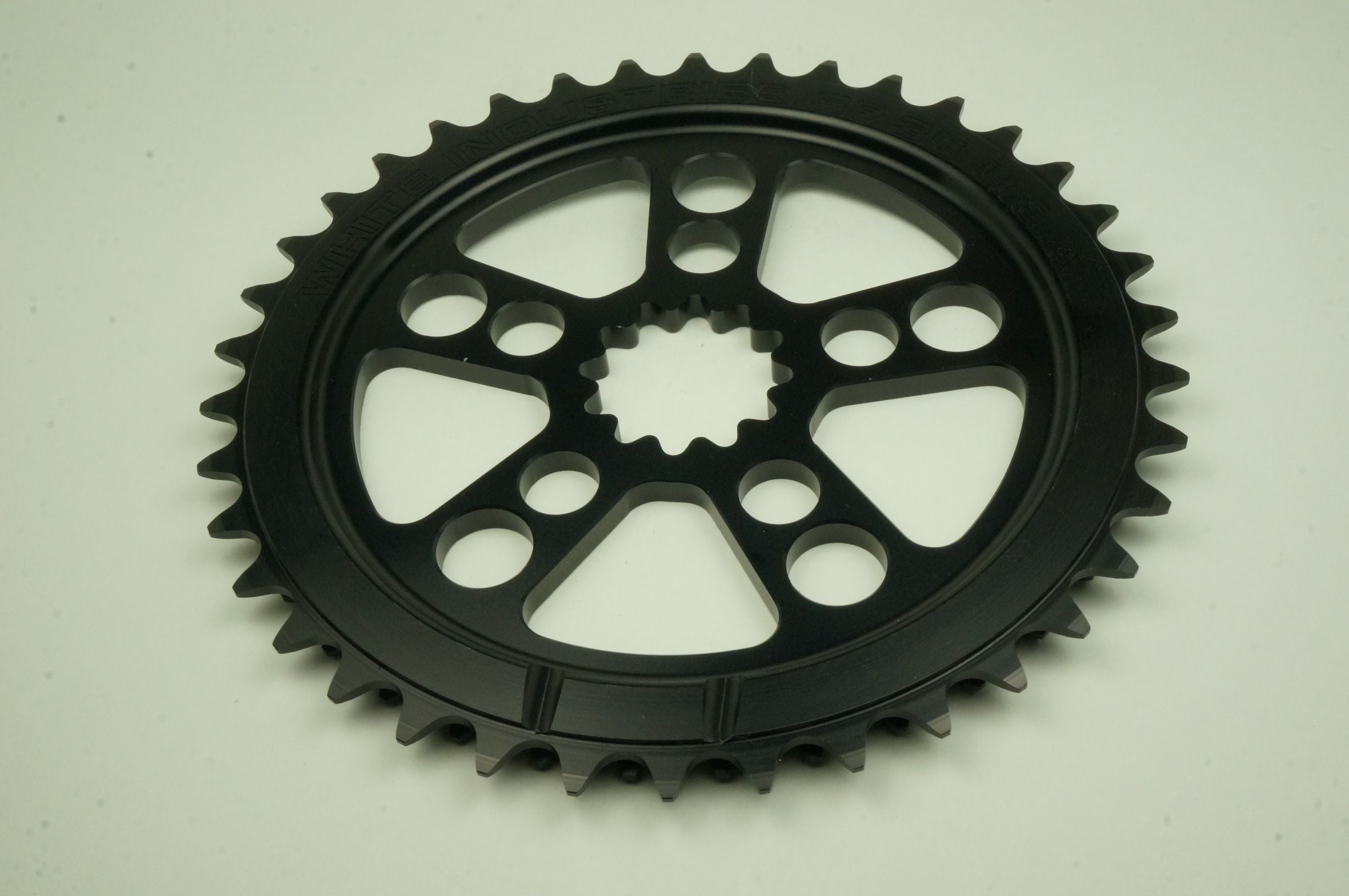 Media CRINGSS38-35_01.JPG