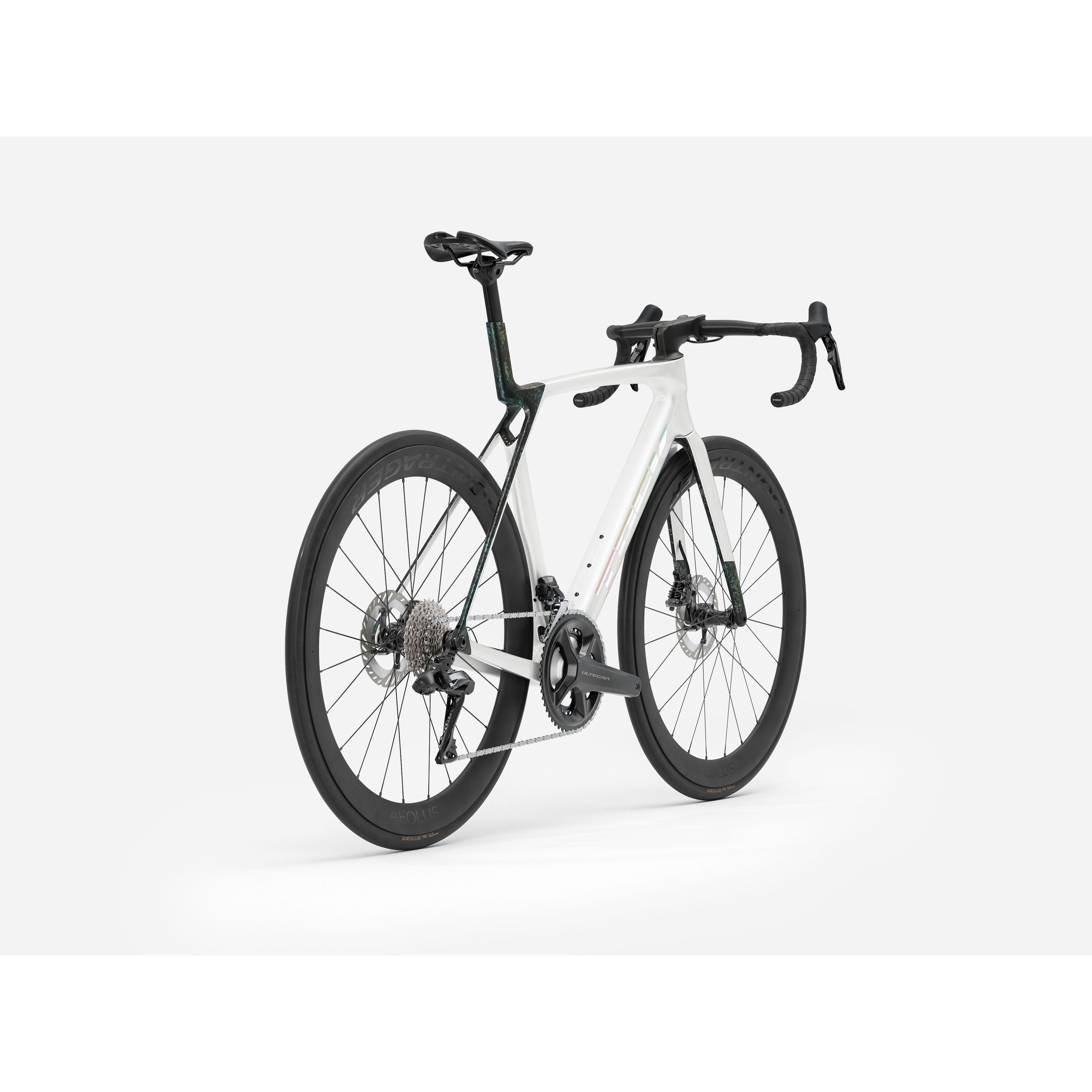 TREK Madone SL 7 XL Gloss Crystal White/Matte Deep Smok