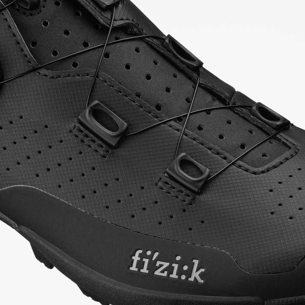 Fizik Terra Atlas – Vielseitiger All-Terrain Radschuh für Gravel, MTB & Bikepacking