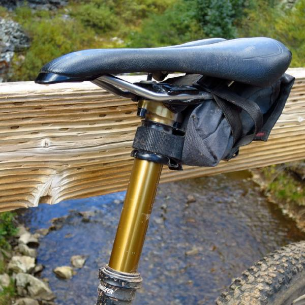 Wolf Tooth Valais25 Adapterschelle für 26mm Durchmesser, black