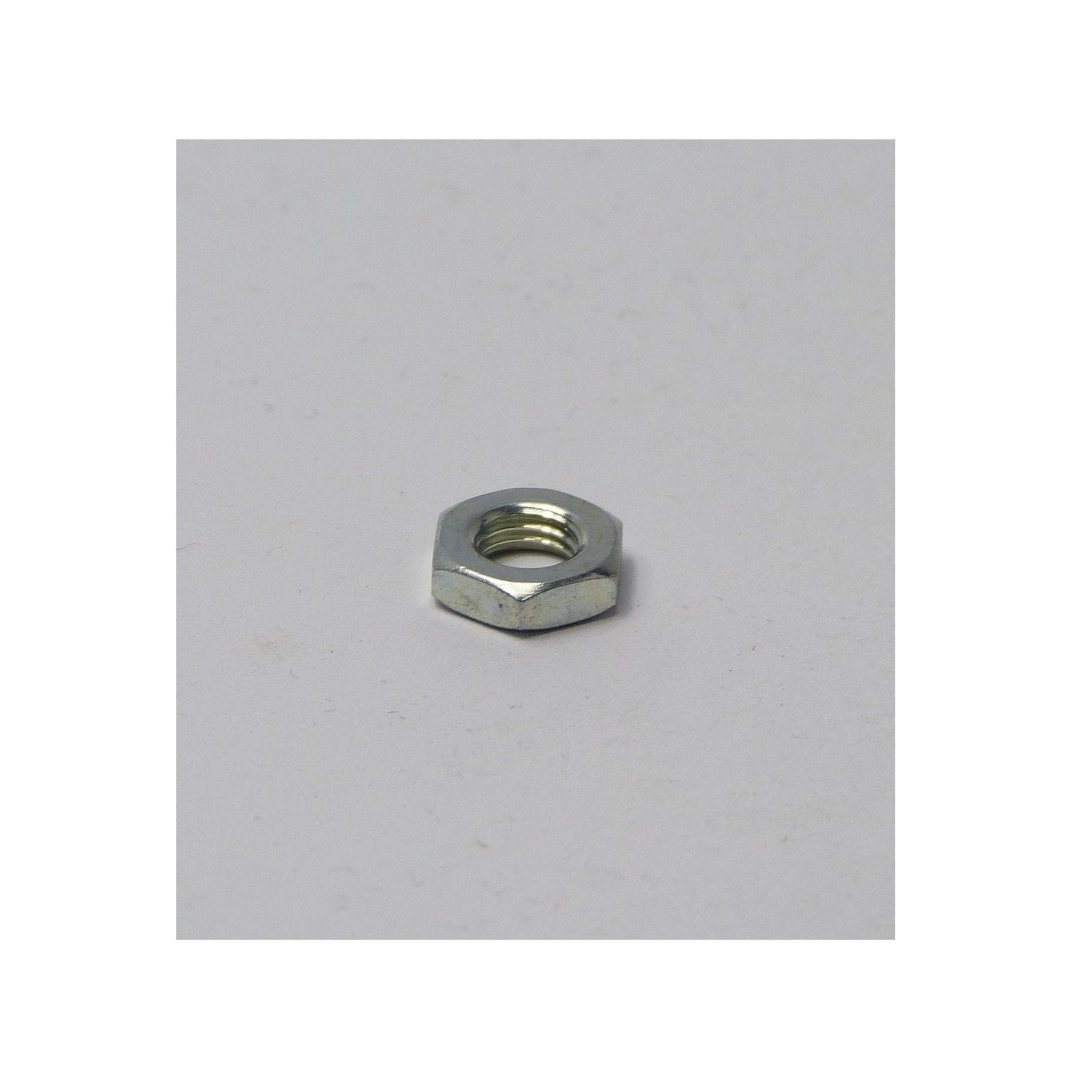 Media AAG0191_01.jpg