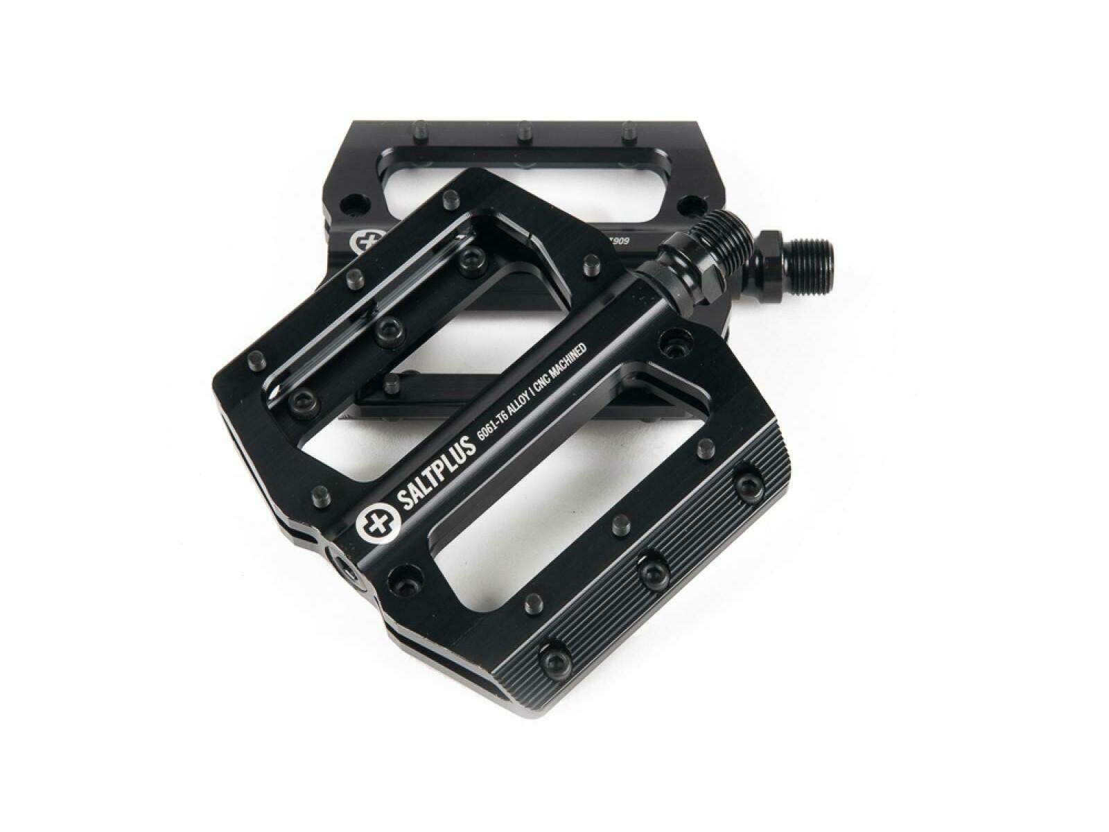 wethepeople SaltPlus Echo Pedale CNC SB 9/16";schwarz;