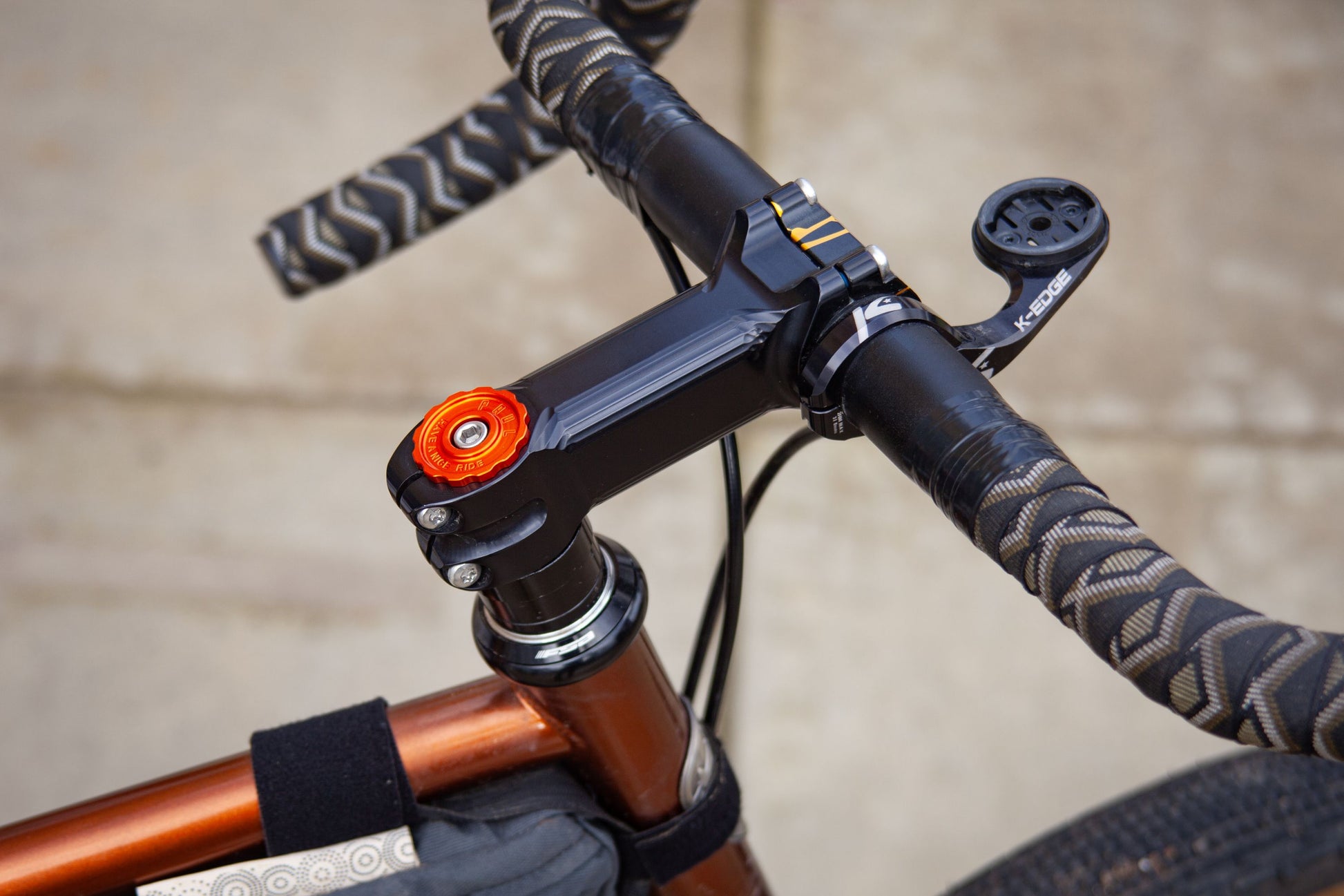 Media PC390ORANGE_05.jpg